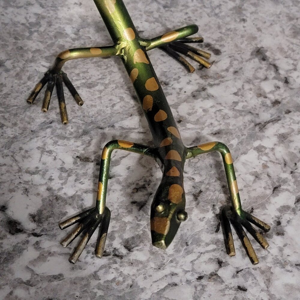 Vintage Lizard Wine Bottle Stand - Picture 5 of 5